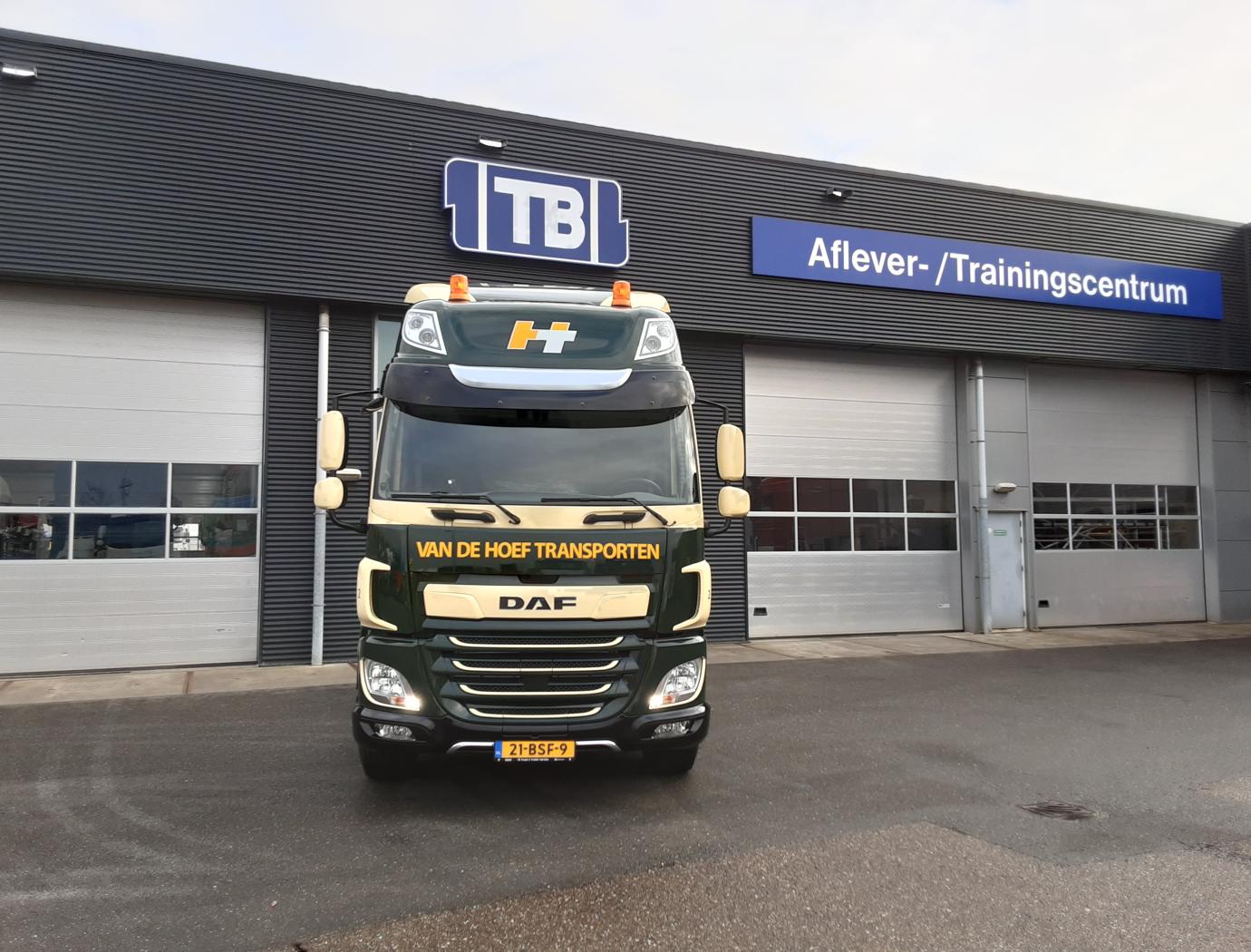 Int. Transp.van de Hoef