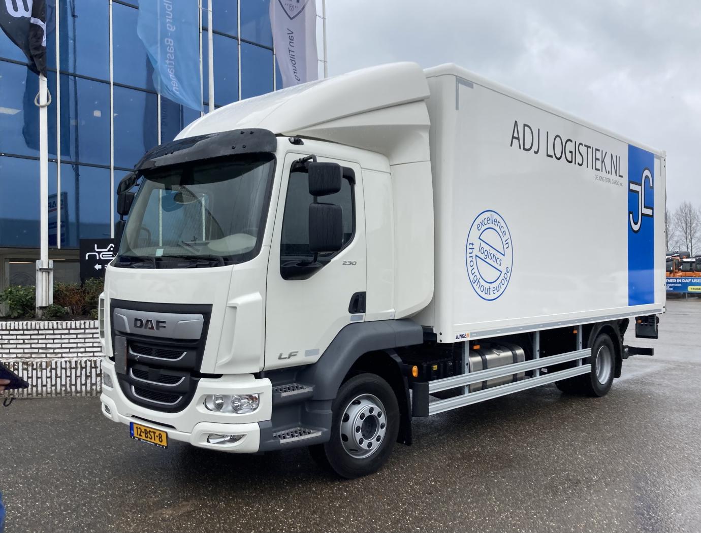 ADJ logistiek