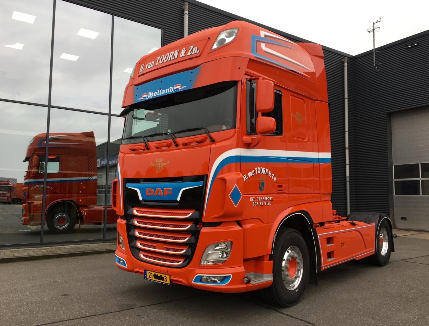  Van Toorn Transport te Eck en Wiel