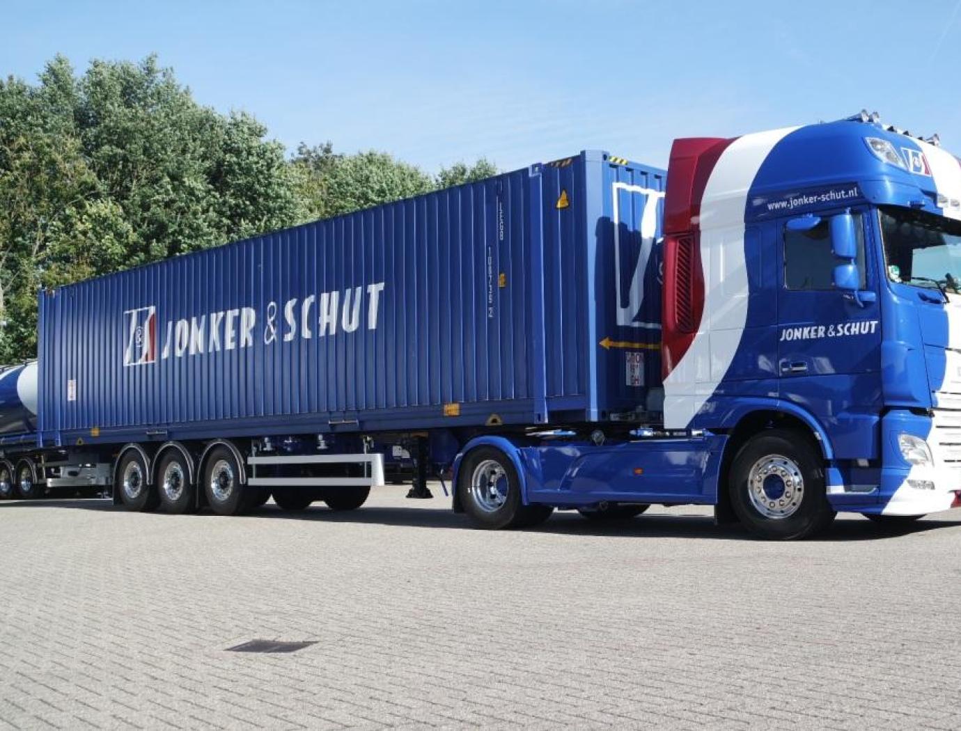 Jonker & Schut