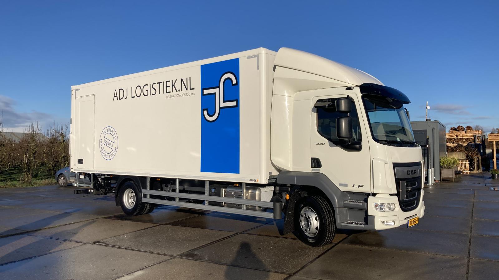 ADJ de Jong Cothen
