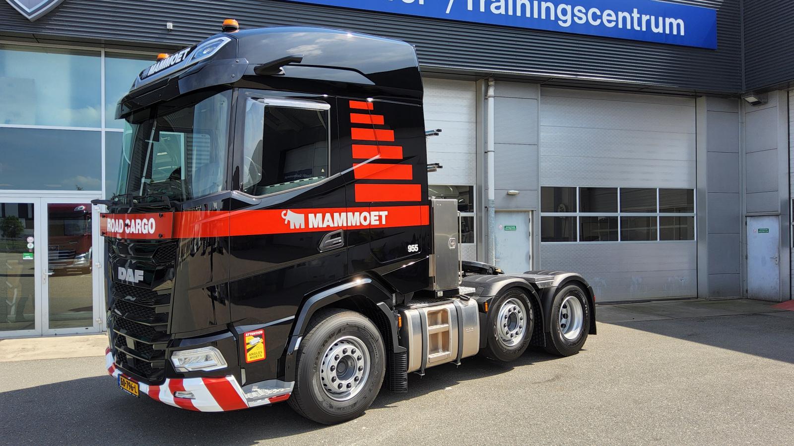 Mammoet Road Cargo BV