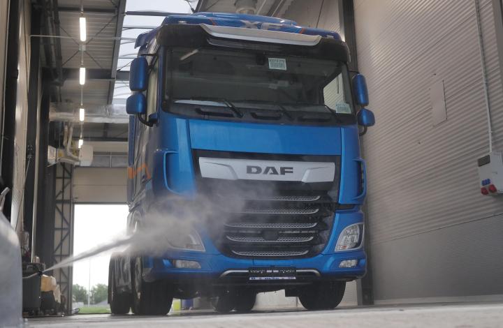 Wasstraat DAF